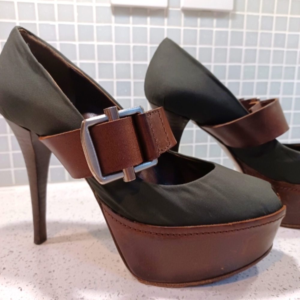 Auth MARNI leather/nylon colorblock Platform Mary Janes Peep Toe Heels P…